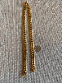 18k solid gold chain 19 inches long , 27.6 grams