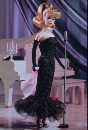 1995 Solo In the Spotlight Barbie *New In Box* Blonde in Arts & Collectibles in Quesnel - Image 3