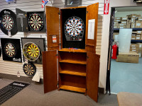 Cabinet de dards mural deux-morceaux two-piece dartboard cabinet