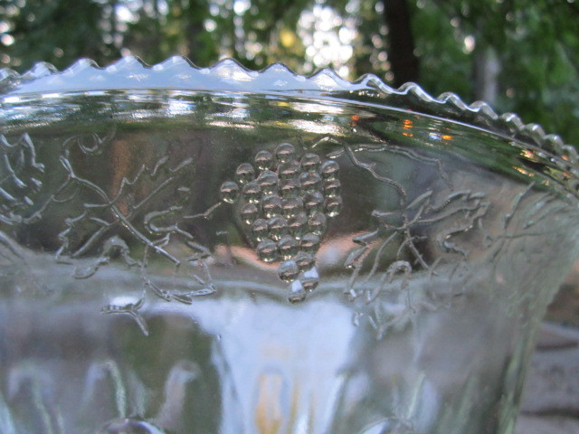 Punch Bowl and cups in Holiday, Event & Seasonal in Nelson - Image 3