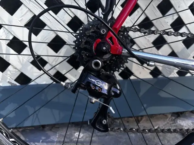 Marinoni Road Bike in Road in Ottawa - Image 4