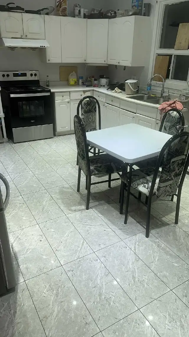 Private rooms available for rent in Downtown Oshawa in Long Term Rentals in Oshawa / Durham Region - Image 5
