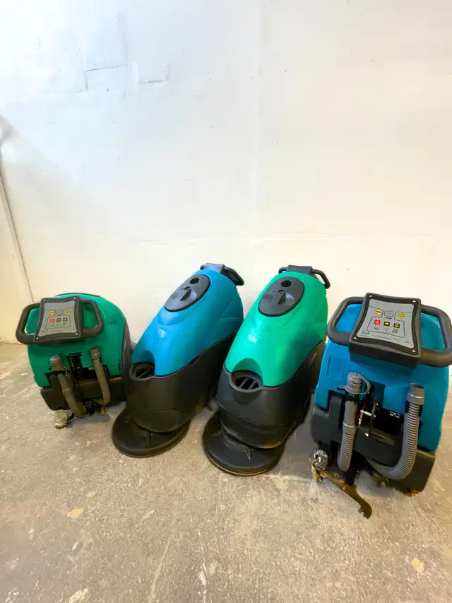 Industrial Grade Auto Floor Scrubber – Rent or Buy – Warranty62864364401282121