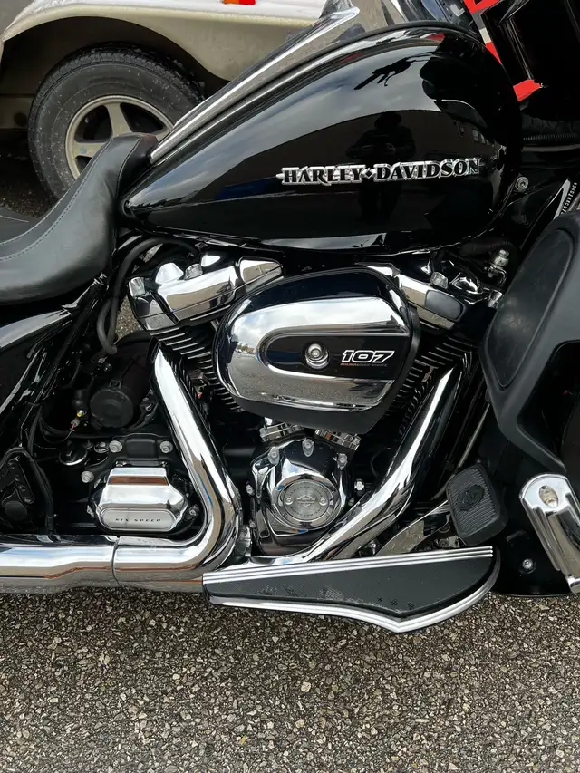 2018 Harley-Davidson Streetglide $18,000 Fiancing Available in Touring in Markham / York Region - Image 4