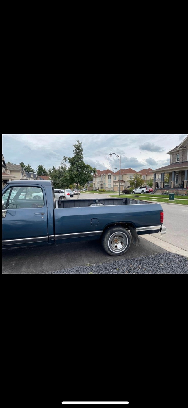 1989 Dodge D100  in Cars & Trucks in Hamilton - Image 3