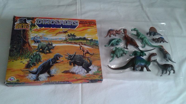 Ancient Rulers Dinosaurs Vintage/ Agglo Toys dans Jouets et jeux  à Ville de Toronto