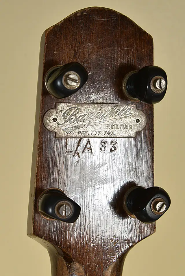 Keech "Long Scale L/A-33" Banjulele with known provenance (1925) in Other in Mississauga / Peel Region - Image 6