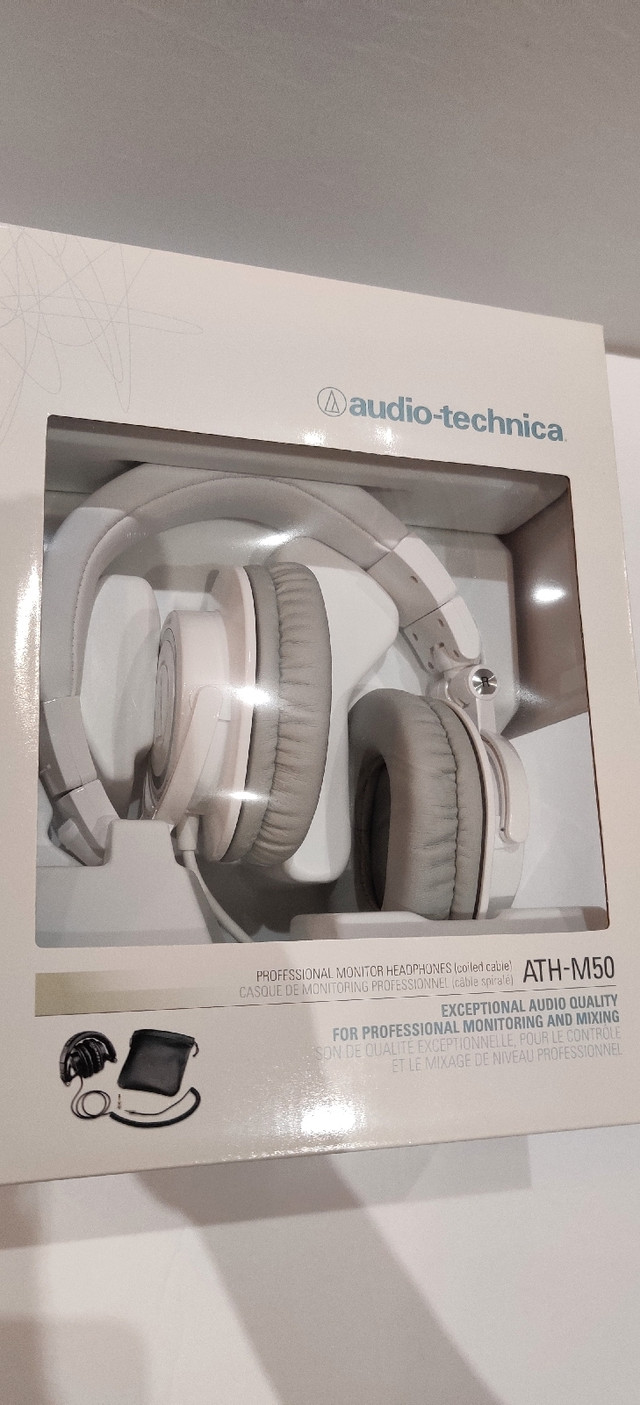 Audio Technica ATH-M50 WH professional monitor headphones new in Headphones in Markham / York Region - Image 2