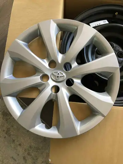 Four 4 Brand NEW Toyota Corolla 16 inch wheel covers hubcaps wheel caps Genuine Toyota parts They ca...