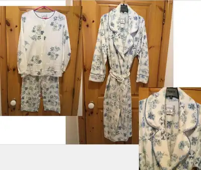 ENSEMBLE POUR DAME : ROBE DE CHAMBRE ET PYJAMA, View more