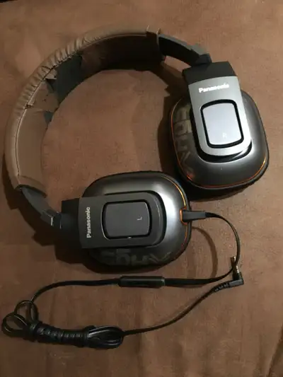 Vintage Wired Panasonic headphones working, View more