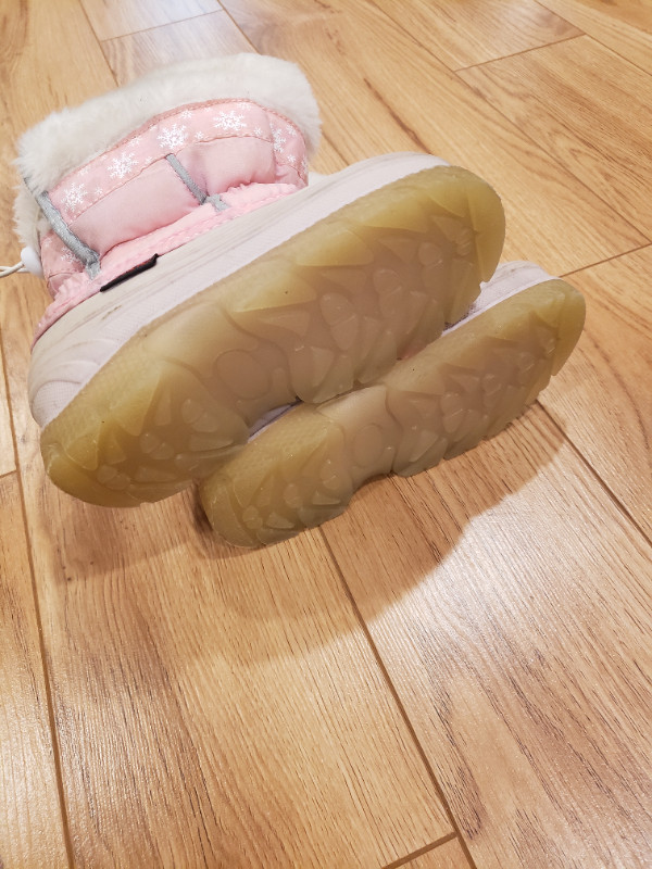 2 pairs of Size 10 toddler winter boots in good used condition in Clothing - 4T in Winnipeg - Image 3