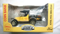 GEARBOX DIE CAST 1918 FORD TOW TRUCK SHELL GOODYEAR DIE CAST NIP