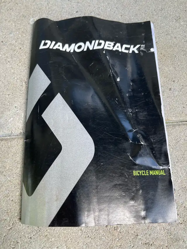 Diamondback Ridgeback Mountain Bike – Excellent Condition in Mountain in Ottawa - Image 9