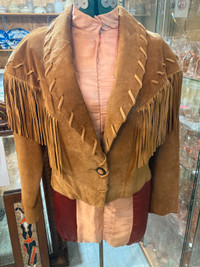 Blouson veste manteau suède  franges western cowboy vintage 1980