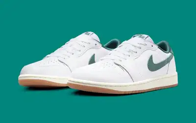 Brand new Jordan 1 low OG Oxidized green size 9W/7.5M $100 No trades