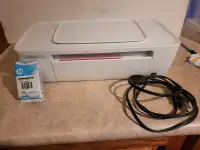 HP Deskjet 112 printer for sale