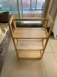 Solid Wood Foldable Shelves