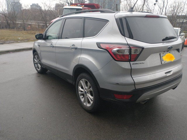 Ford Escape SEL in Cars & Trucks in Mississauga / Peel Region - Image 3