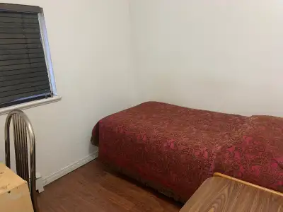 For INTR’L STUDENTS / TRAVELLERS MUST have Work / / Holiday / Study Visa permit Fully furnished home...