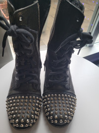 Leather biker studded tarnneyboots Steve Madden