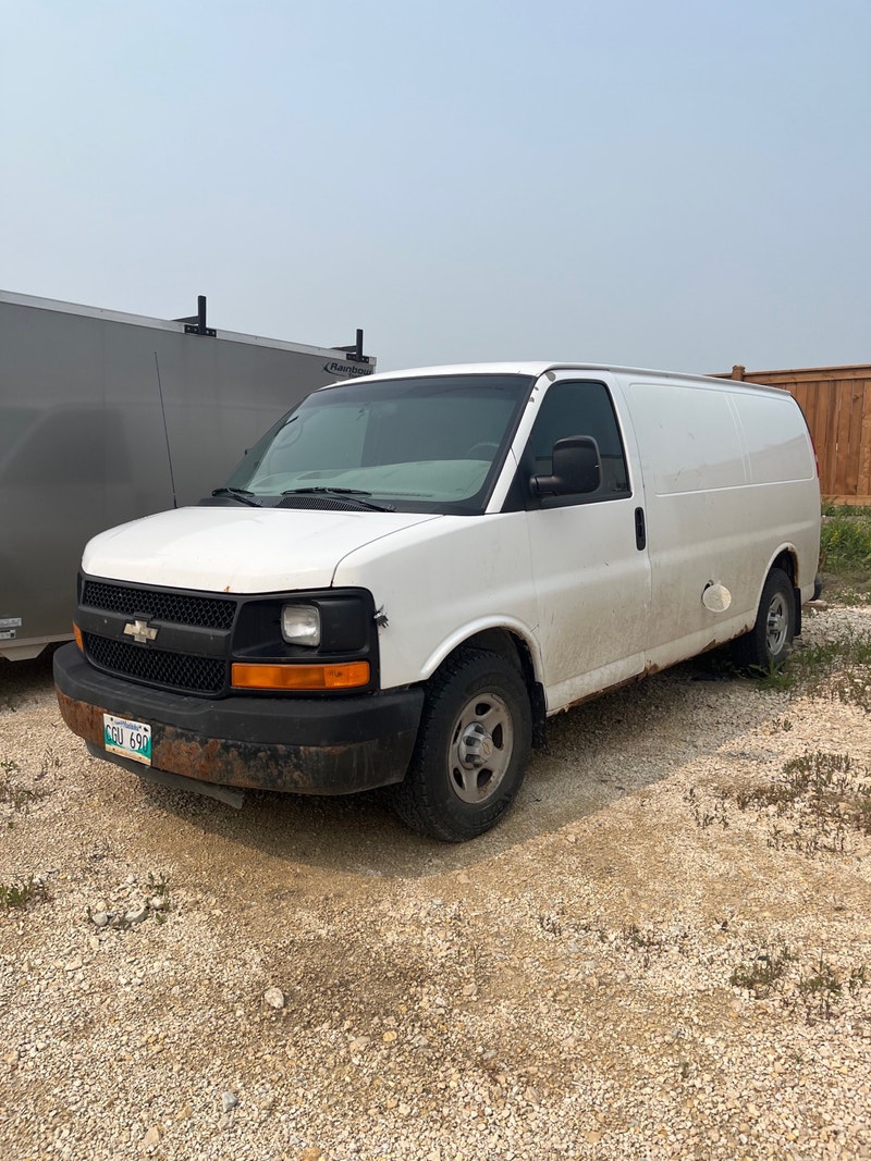 2006 Chevrolet Express Cargo Van Cars & Trucks Winnipeg Kijiji