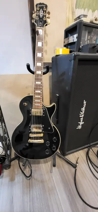 Epiphone les paul custom, View more