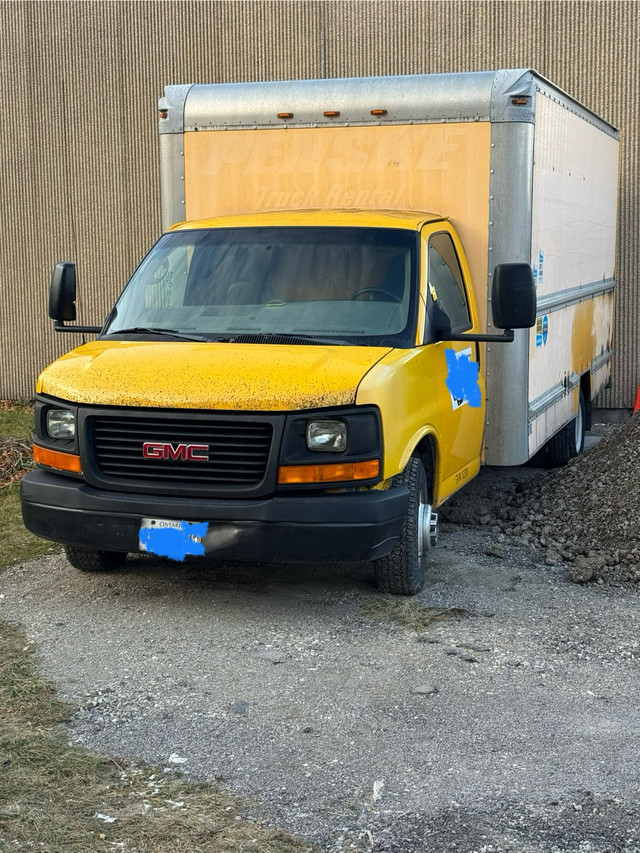 2009 gmc Savana cube van 16ft box in Cars & Trucks in City of Toronto - Image 4