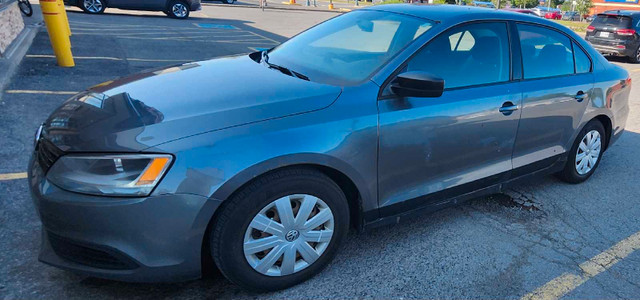 Volkswagen JETTA 2012 2.0L dans Autos et camions  à Ville de Montréal - Image 2