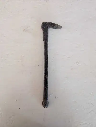 Nail Puller / Pry Bar tool, View more