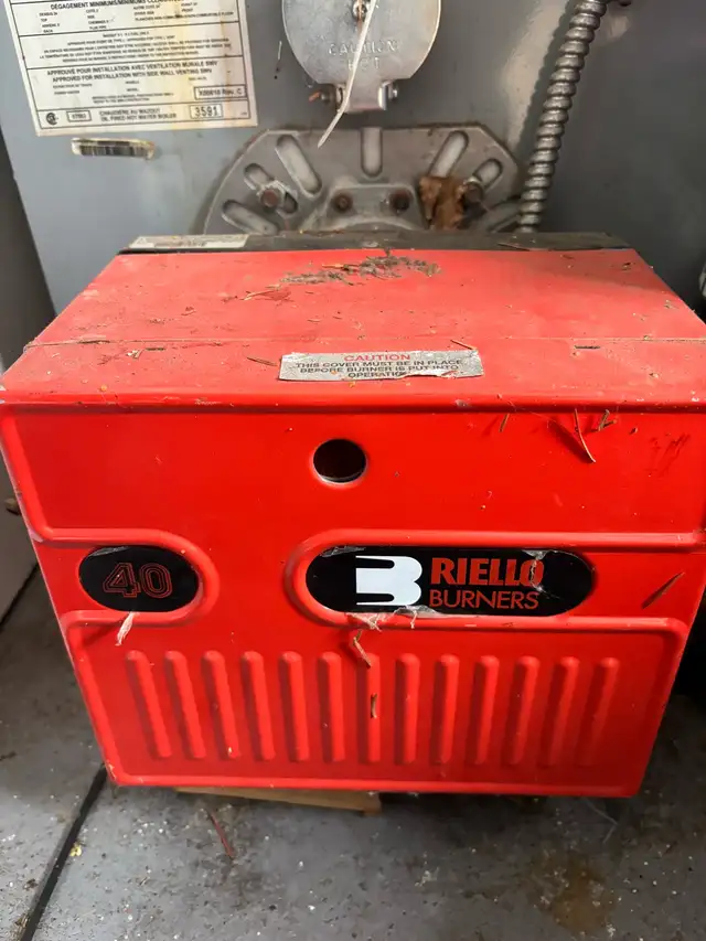 Fournaise à l’eau, fonctionnant au masoute in Fireplace & Firewood in Rimouski / Bas-St-Laurent - Image 3