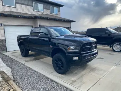 2015 Ram 2500 76k km’s truck TC Calibtrations SOTF tuning New NAPC Heavy Hauler 68rfe trans (3yr 100...