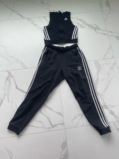 Adidas Outfit, View more