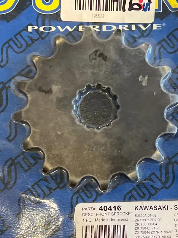 Suzuki Kawasaki front drive gear sprocket 525 Pitch 16 t 40416 in Other in Barrie - Image 2