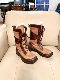 UGG Mixon Waterproof Snow Boot, Brown Leather, Womens Size 7 US 