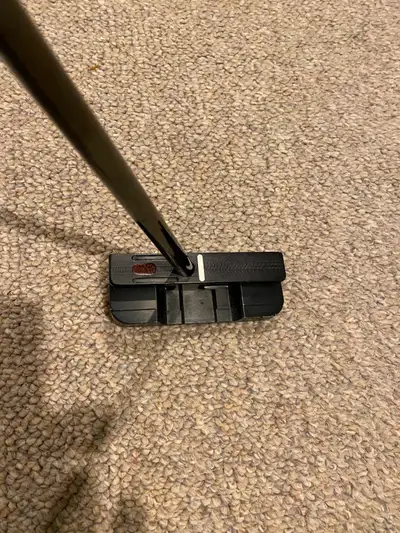 SeeMore Mini Giant deep flange putter. 33.5 inches. Straight shafted. Toe hang. New oversized Lamkin...