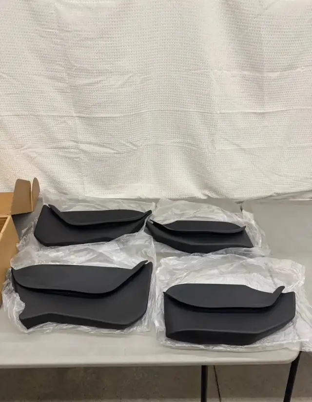 Door Side Storage Box Set Tesla Model Y in Other in Hamilton - Image 9