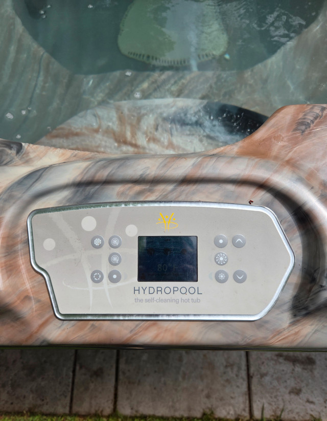 Hydropool hot tub in Hot Tubs & Pools in Petawawa