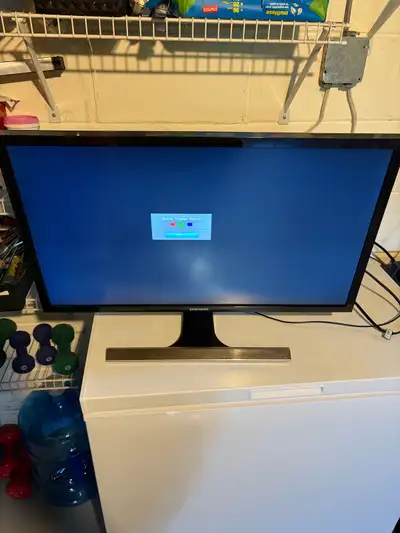 28 inch Samsung monitor 28” Samsung computer monitor $100, View more
