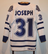 Signed Toronto Maple Leafs Jersey Matt Stajan, Hockey, Oakville / Halton  Region