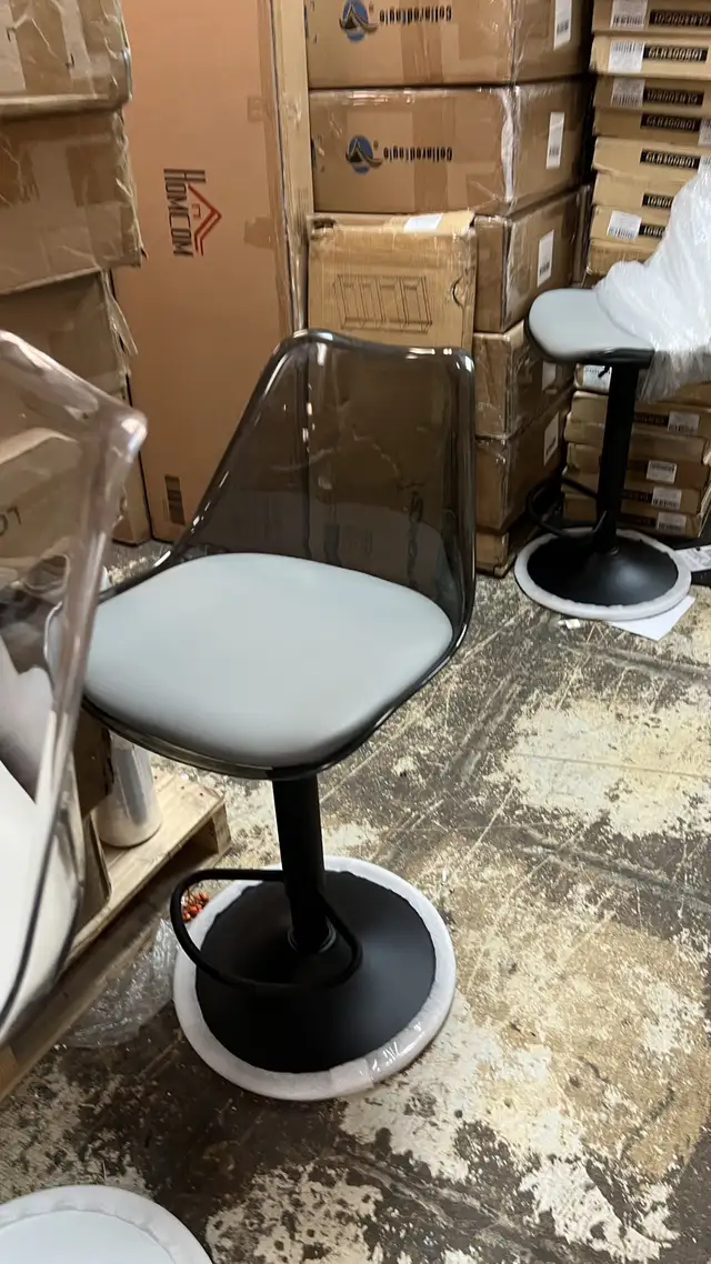 Swivel Bar Stools with Backs Acrylic Bar Stools Adjustable in Chairs & Recliners in Markham / York Region - Image 3