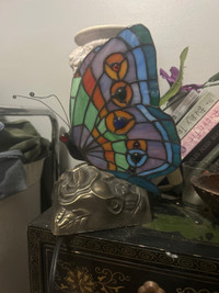 Tiffany butterfly lamp 