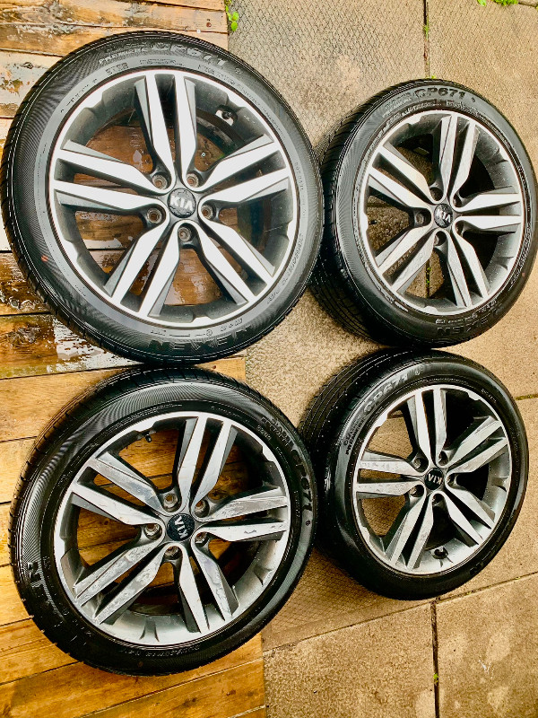 2018 Kia Soul 235/45/R18 OEM Rims and Tires SET OF FOUR Tires & Rims