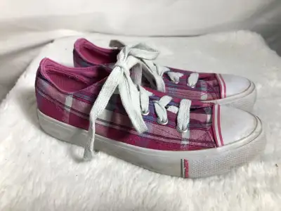 Girls Pink Airwalk Shoes, Size 1., View more