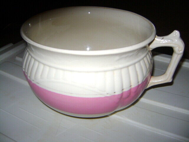 ANTIQUE  CHAMBER  POT in Arts & Collectibles in Sarnia