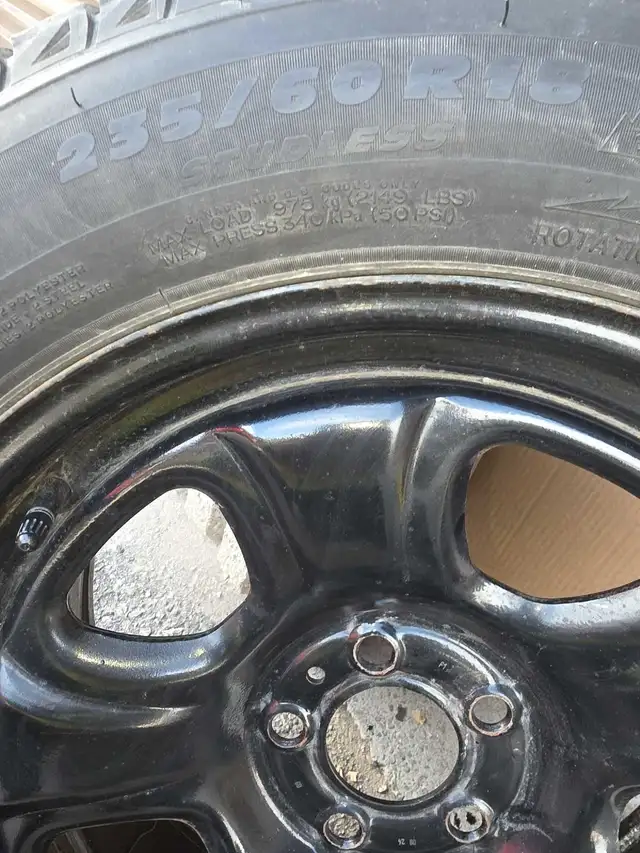 Set of 4 Michelin X -Ice Snow tires $600 in Tires & Rims in Oshawa / Durham Region - Image 2