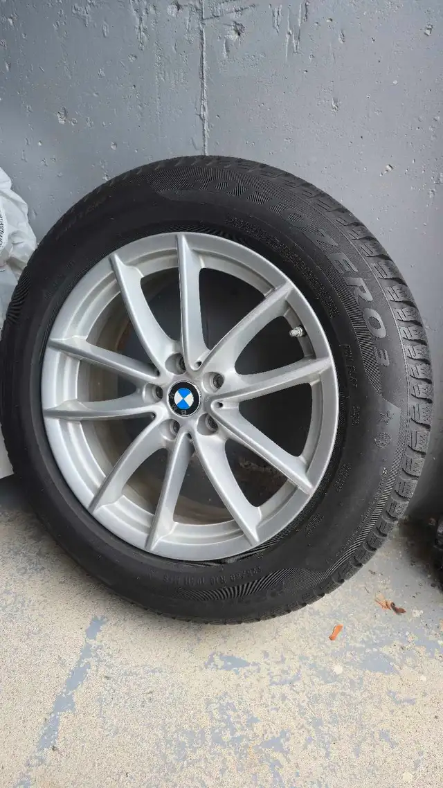 BMW X3 or X4 winter tires with alloy wheels in Tires & Rims in Mississauga / Peel Region - Image 2