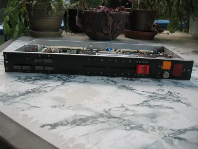 WBS Ward Beck M490 preamp in Pro Audio & Recording Equipment in Sherbrooke - Image 3