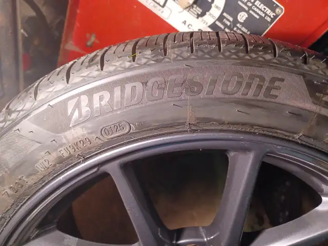 Tesla Model 3 Bridgestone Factory wheel and tire set 235/45R18 in Tires & Rims in Owen Sound - Image 5