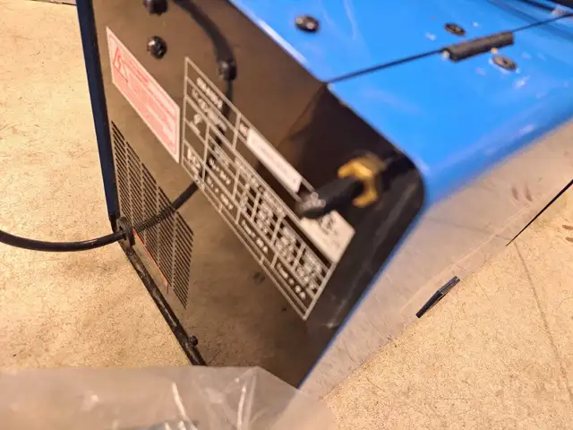 Gas capable mig welder 110V in Power Tools in Sarnia - Image 4